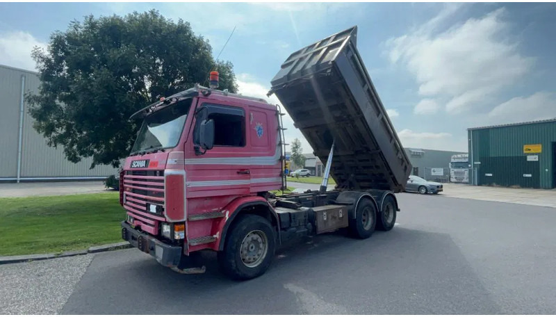 Scania P113-360 scania 113 6X2 Boogielift reversed KIPPER - Tipper: picture 1 Scania P113-360 scania 113 6X2 Boogielift reversed KIPPER - Tipper: picture 1