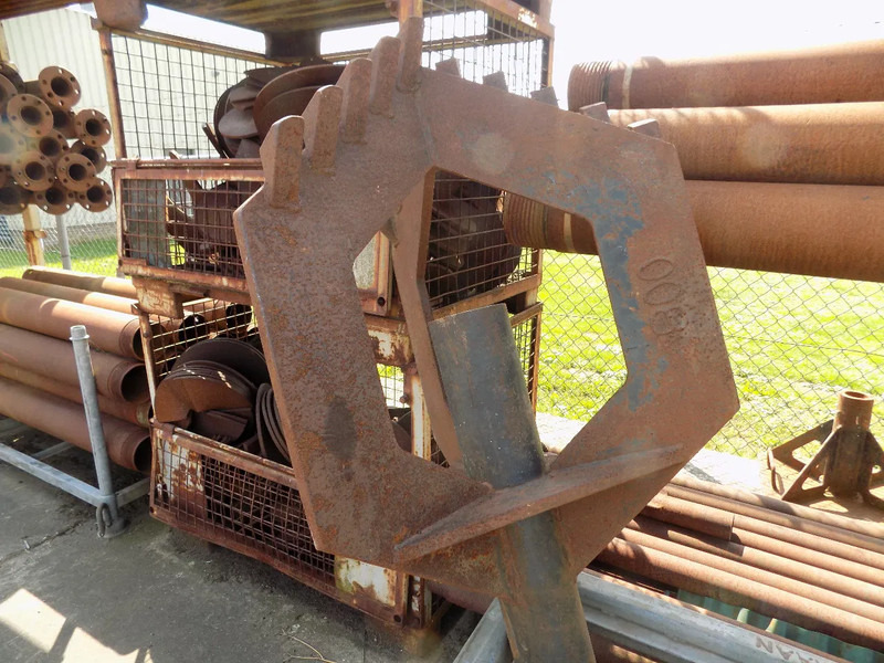 Boorschroef voor casing drilling boorschroef voor casing drilling - Drilling rig: picture 4 Boorschroef voor casing drilling boorschroef voor casing drilling - Drilling rig: picture 4