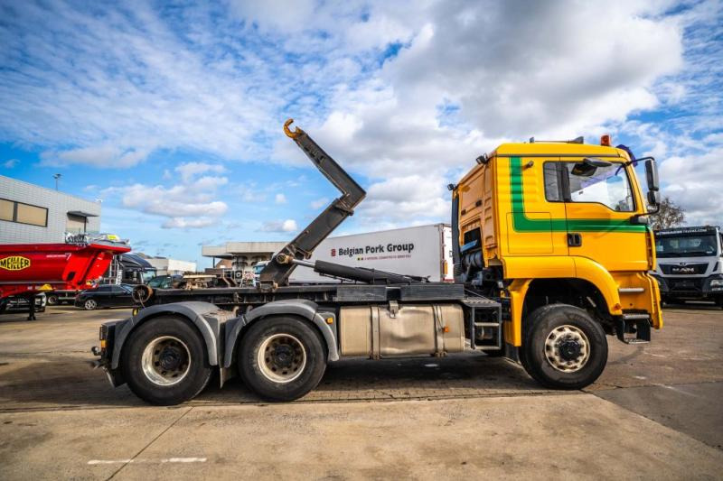 MAN TGA 33.430 BL - Hook lift truck: picture 4 MAN TGA 33.430 BL - Hook lift truck: picture 4