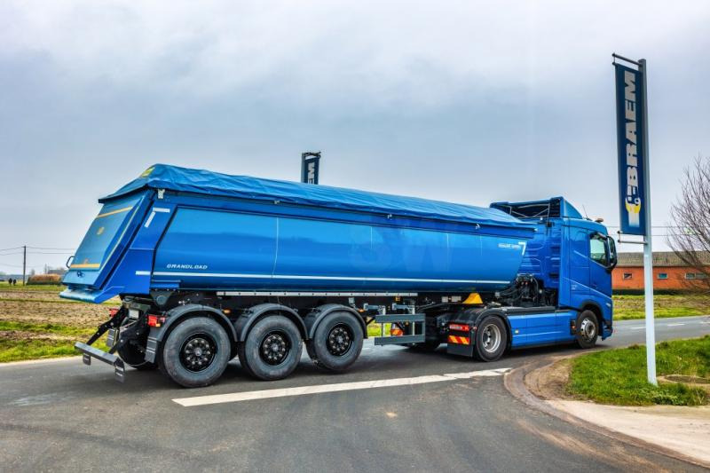 Meiller GEISOLEERD- 28M3-NIEUW ! - Tipper semi-trailer: picture 2 Meiller GEISOLEERD- 28M3-NIEUW ! - Tipper semi-trailer: picture 2