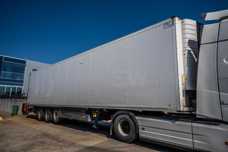 Schmitz SCB-S3B-CARRIER VECTOR 1550 - Refrigerator semi-trailer: picture 2 Schmitz SCB-S3B-CARRIER VECTOR 1550 - Refrigerator semi-trailer: picture 2