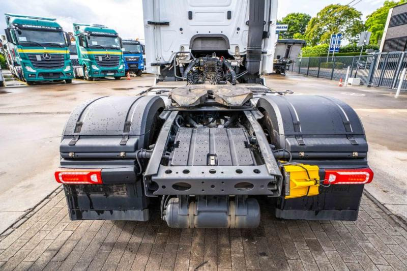 Lease a Mercedes ACTROS 1842 LS Mercedes ACTROS 1842 LS: picture 7 Lease a Mercedes ACTROS 1842 LS Mercedes ACTROS 1842 LS: picture 7