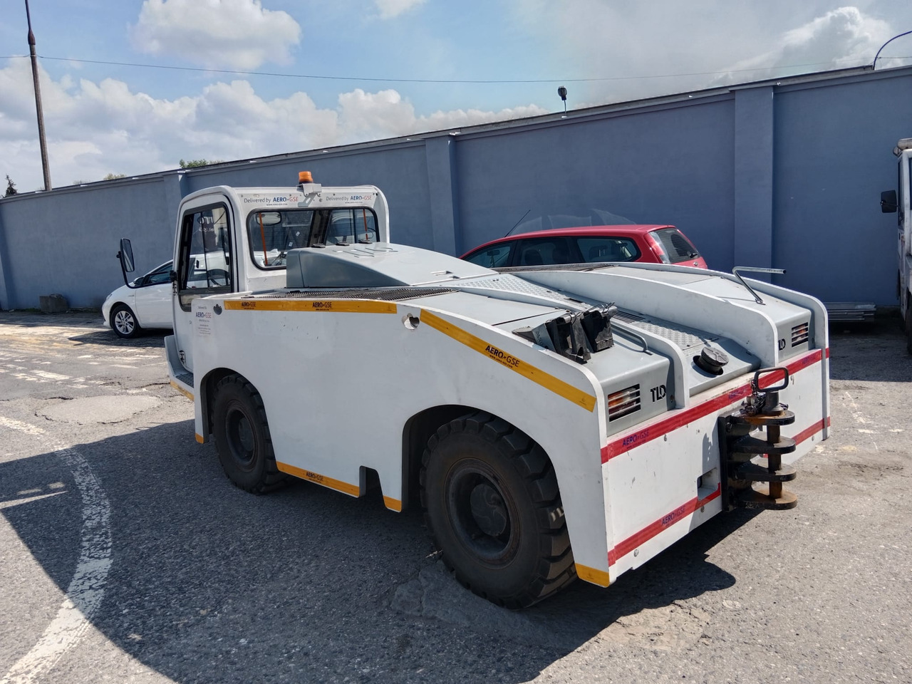 TLD TMX150 - Pushback tractor: picture 2 TLD TMX150 - Pushback tractor: picture 2