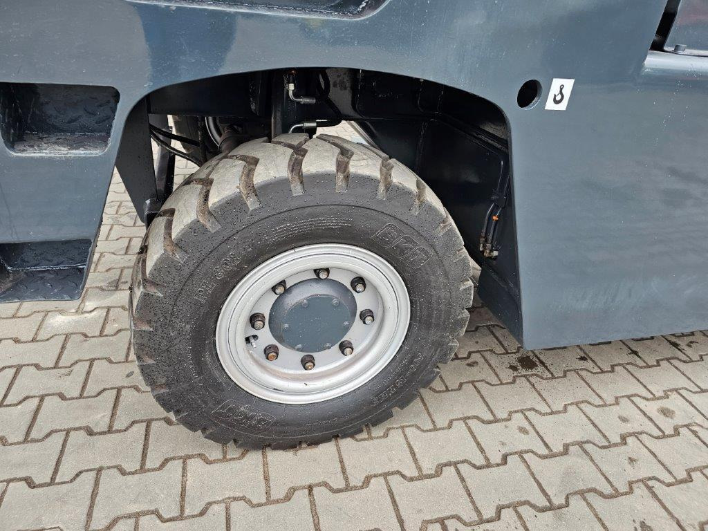 Fantuzzi SF60U - Side loader: picture 2 Fantuzzi SF60U - Side loader: picture 2