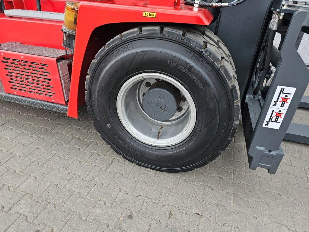 Diesel forklift Kalmar DCG150-6 - FREIHUB: picture 9