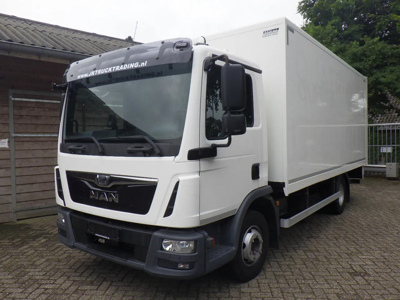 MAN TGL 12.220 Euro 6 / Dhollandia 2000 KG / Airco / 11.990 kg - Box truck: picture 1 MAN TGL 12.220 Euro 6 / Dhollandia 2000 KG / Airco / 11.990 kg - Box truck: picture 1