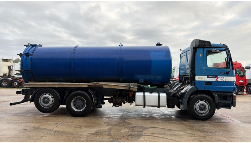 Vacuum truck Mercedes-Benz ACTROS 2531 (16000 L / GRAND PONT / EPS / 6X2 / 3 PEDALES / V6): picture 6 Vacuum truck Mercedes-Benz ACTROS 2531 (16000 L / GRAND PONT / EPS / 6X2 / 3 PEDALES / V6): picture 6