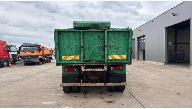 Tipper Renault G 300 MAXTER (GRAND PONT / POMPE MANUELLE / 6X4): picture 6 Tipper Renault G 300 MAXTER (GRAND PONT / POMPE MANUELLE / 6X4): picture 6