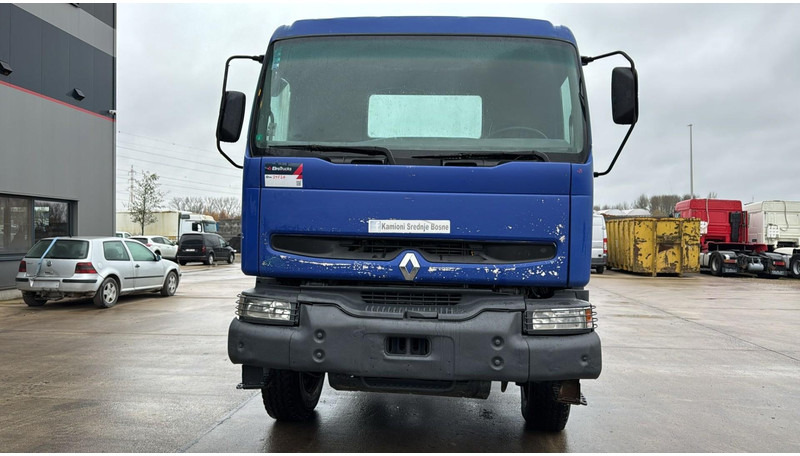 Renault Kerax 385 (POMPE MANUELLE / BOITE MANUELLE / LAMES / STEEL SUSP.) - Cab chassis truck: picture 2 Renault Kerax 385 (POMPE MANUELLE / BOITE MANUELLE / LAMES / STEEL SUSP.) - Cab chassis truck: picture 2