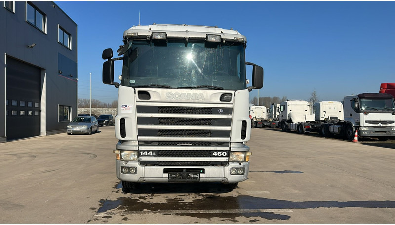 Scania 144-460 (EURO 2 / RETARDER / 6X2 / 10 TYRES / MANUAL GEARBOX) - Cab chassis truck: picture 2 Scania 144-460 (EURO 2 / RETARDER / 6X2 / 10 TYRES / MANUAL GEARBOX) - Cab chassis truck: picture 2