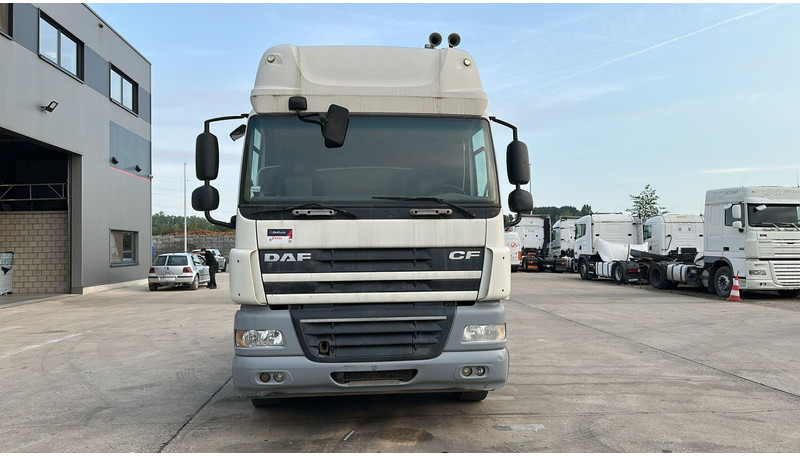 DAF 85 CF 410 (BOITE MANUELLE / MANUAL GEARBOX / GOOD CONDITION / BONNE ETAT) - Tractor unit: picture 2 DAF 85 CF 410 (BOITE MANUELLE / MANUAL GEARBOX / GOOD CONDITION / BONNE ETAT) - Tractor unit: picture 2