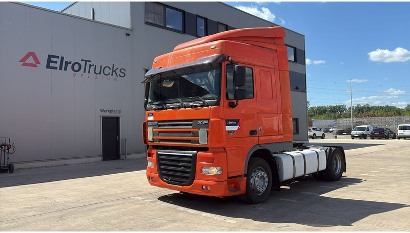 DAF XF 105.460 (MANUAL GEARBOX / BOITE MANUELLE) - Tractor unit: picture 1 DAF XF 105.460 (MANUAL GEARBOX / BOITE MANUELLE) - Tractor unit: picture 1