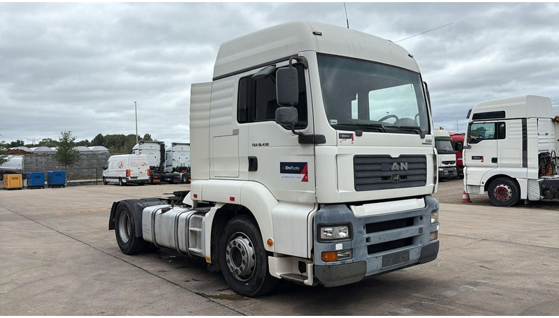 MAN TGA 18.430 (PTO / POMPE HYDRAULIQUE / MANUAL GEARBOX / BOITE MANUELLE / HYDRAULIC PUMP) - Tractor unit: picture 2 MAN TGA 18.430 (PTO / POMPE HYDRAULIQUE / MANUAL GEARBOX / BOITE MANUELLE / HYDRAULIC PUMP) - Tractor unit: picture 2
