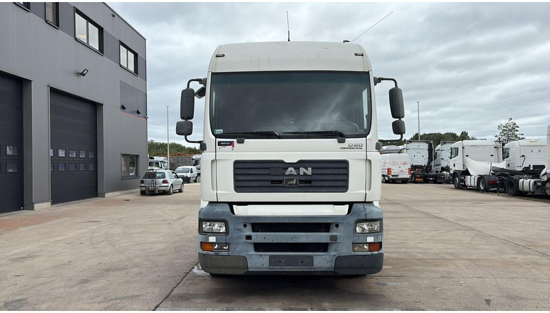 MAN TGA 18.430 (PTO / POMPE HYDRAULIQUE / MANUAL GEARBOX / BOITE MANUELLE / HYDRAULIC PUMP) - Tractor unit: picture 4 MAN TGA 18.430 (PTO / POMPE HYDRAULIQUE / MANUAL GEARBOX / BOITE MANUELLE / HYDRAULIC PUMP) - Tractor unit: picture 4