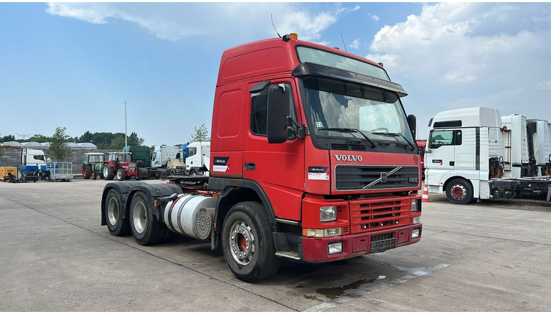 Volvo FM 12 - 420 (6X4 / TRACTEUR ORIGINAL / BOITE MANUELLE / MANUAL GEARBOX / PROPRE) - Tractor unit: picture 3 Volvo FM 12 - 420 (6X4 / TRACTEUR ORIGINAL / BOITE MANUELLE / MANUAL GEARBOX / PROPRE) - Tractor unit: picture 3