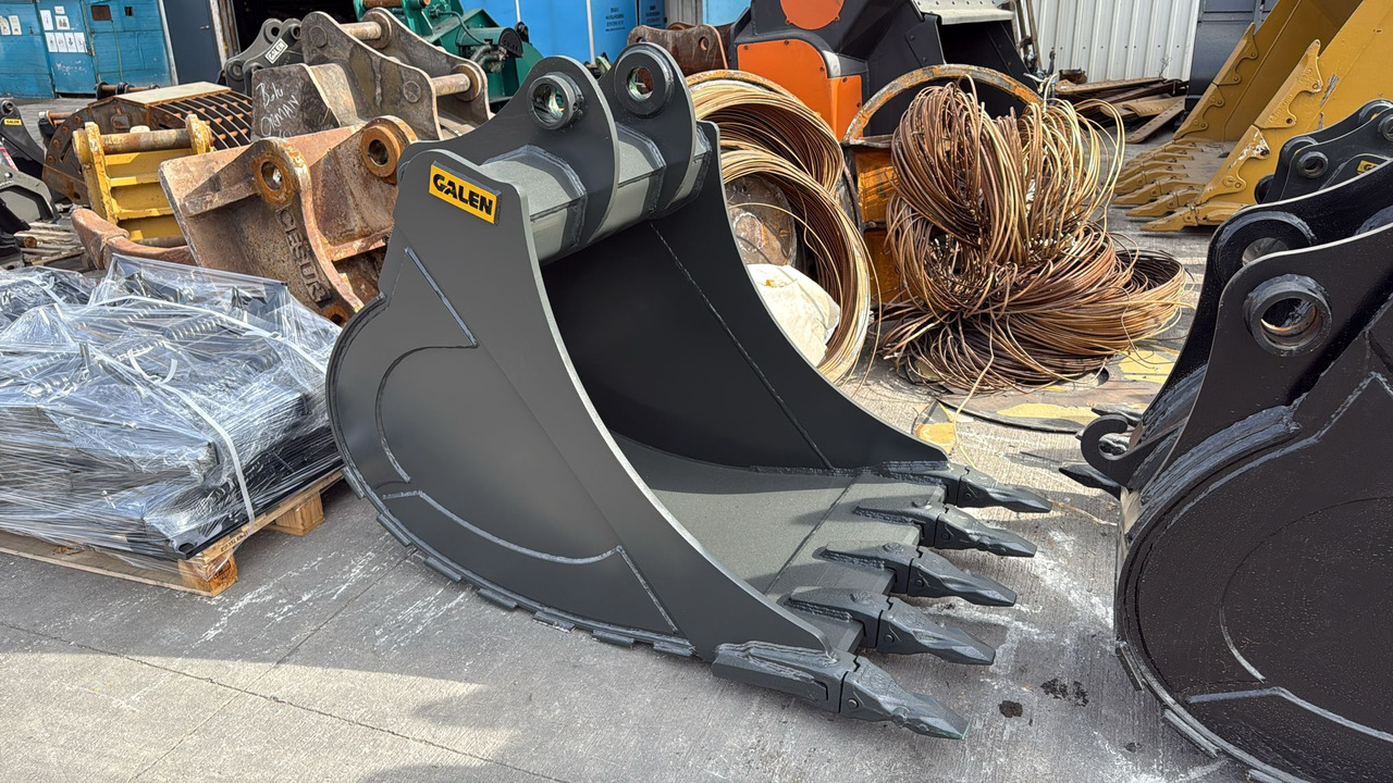 Sunward SWE215 General Purpose Bucket - Excavator bucket: picture 1 Sunward SWE215 General Purpose Bucket - Excavator bucket: picture 1