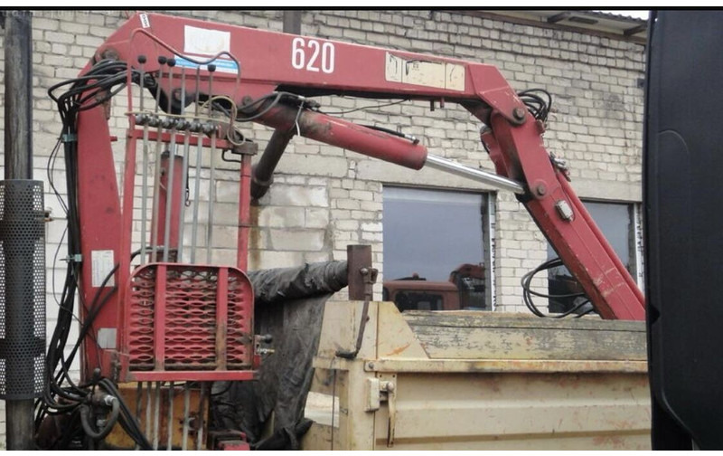 Mercedes-Benz 1820 - Tipper, Crane truck: picture 3 Mercedes-Benz 1820 - Tipper, Crane truck: picture 3