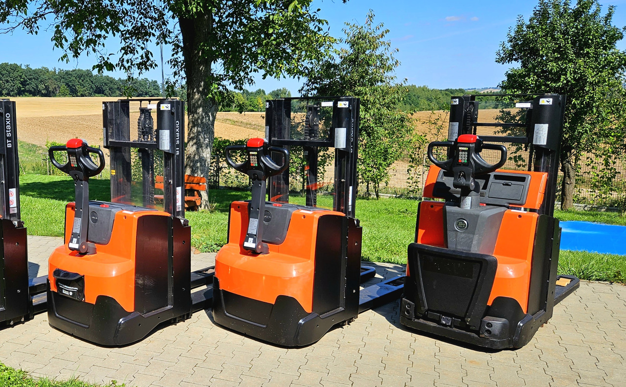 Stacker BT SWE 200 Staxio Toyota Initial lift, wstępne podnoszenie wideł, niski maszt: picture 12