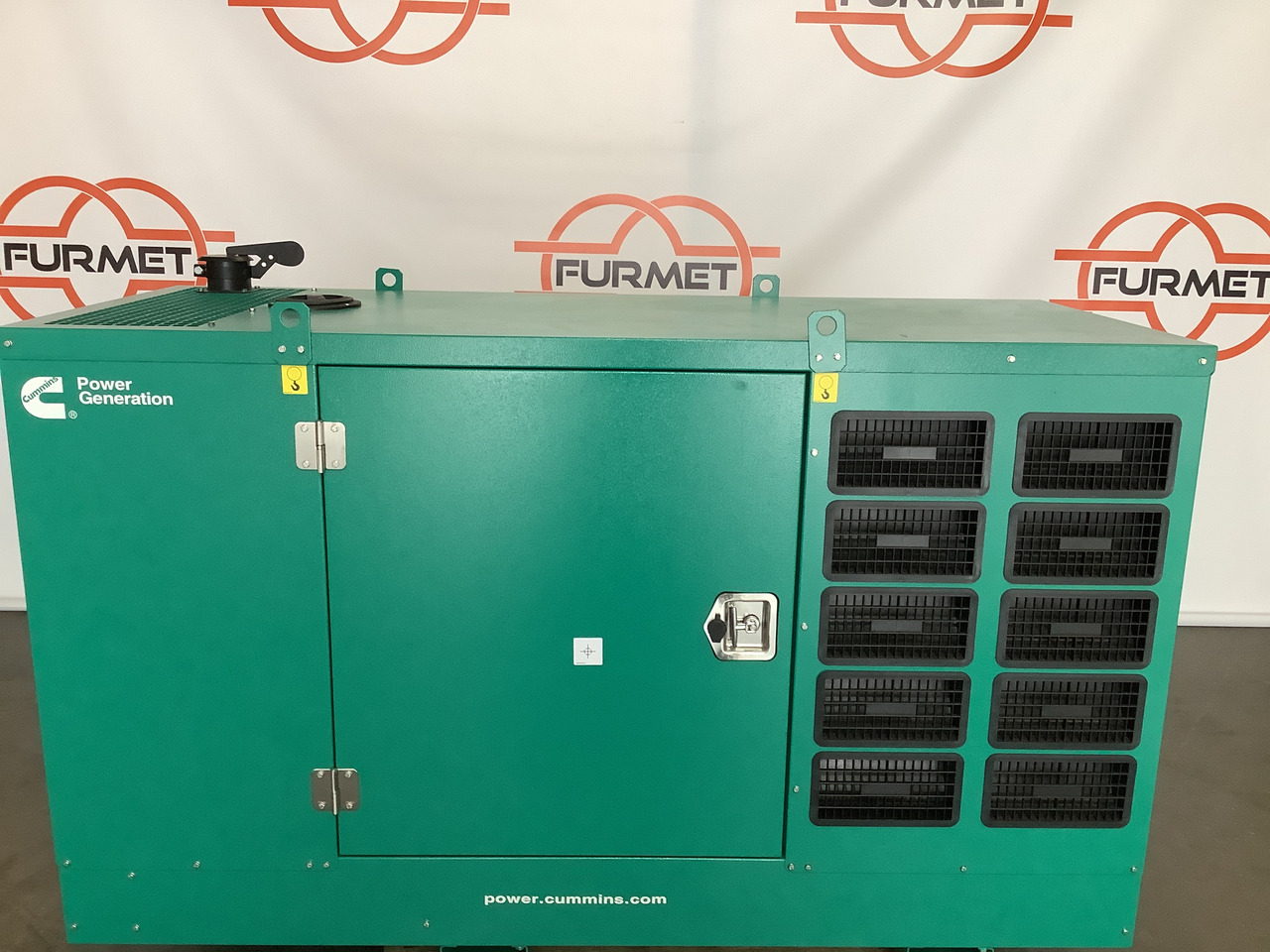 Cummins C22D5Q. 22KVA Generator. Brand new. - Generator set: picture 1 Cummins C22D5Q. 22KVA Generator. Brand new. - Generator set: picture 1