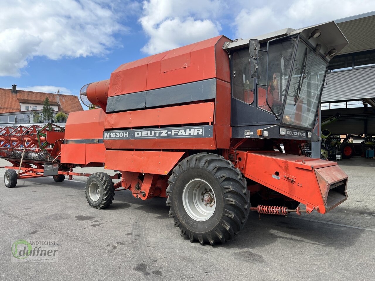 Deutz-Fahr M 1630 H - Combine harvester: picture 1 Deutz-Fahr M 1630 H - Combine harvester: picture 1
