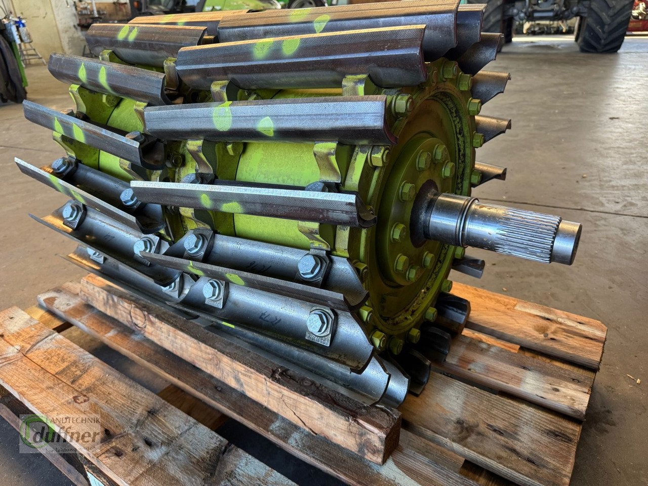 CLAAS Messertrommel V-Max 36 Jaguar - Spare parts for Harvester: picture 1 CLAAS Messertrommel V-Max 36 Jaguar - Spare parts for Harvester: picture 1