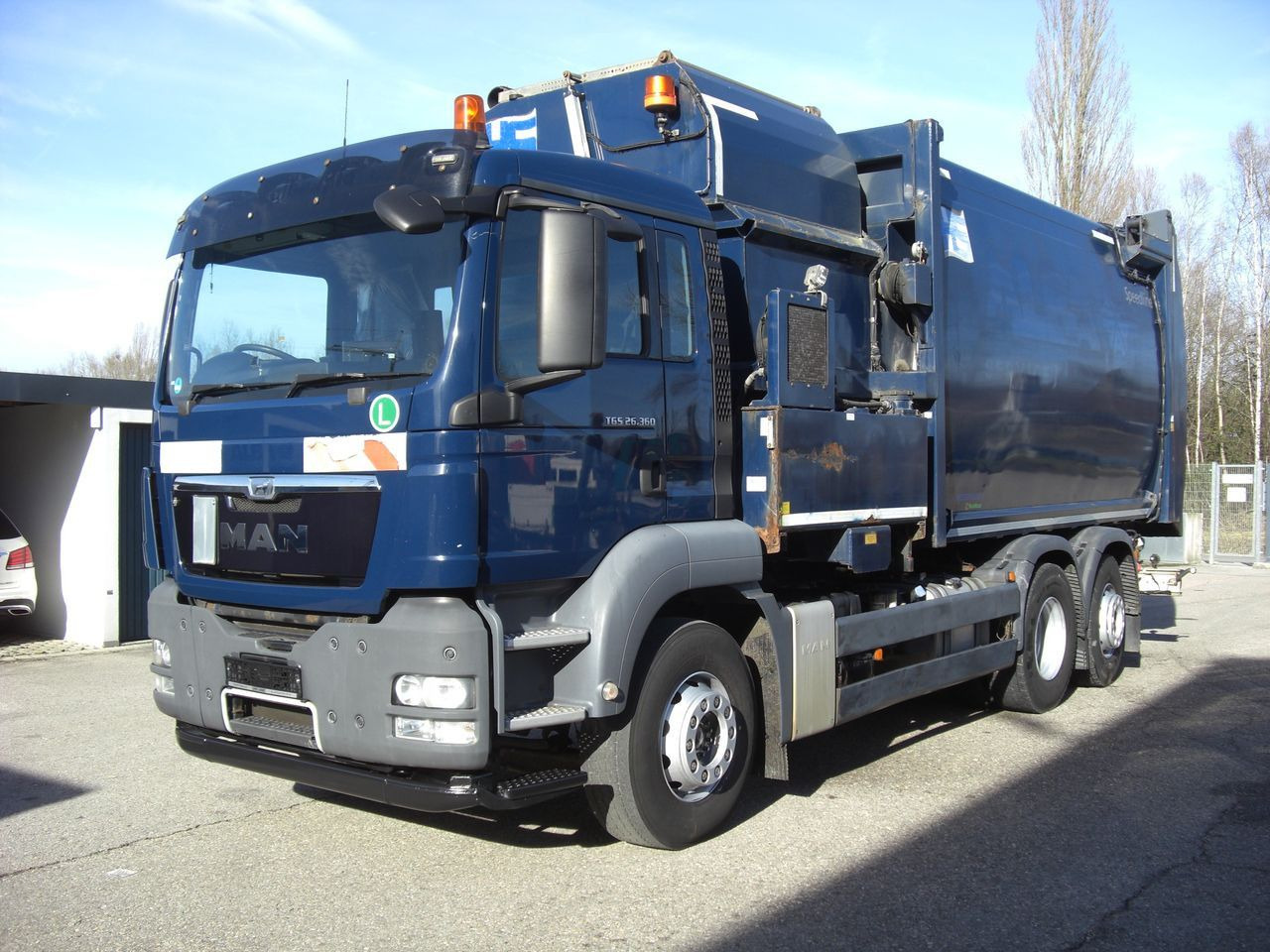 MAN 26360LL / Rechtsgesteuert MAN 26360LL / Rechtsgesteuert - Garbage truck: picture 1 MAN 26360LL / Rechtsgesteuert MAN 26360LL / Rechtsgesteuert - Garbage truck: picture 1