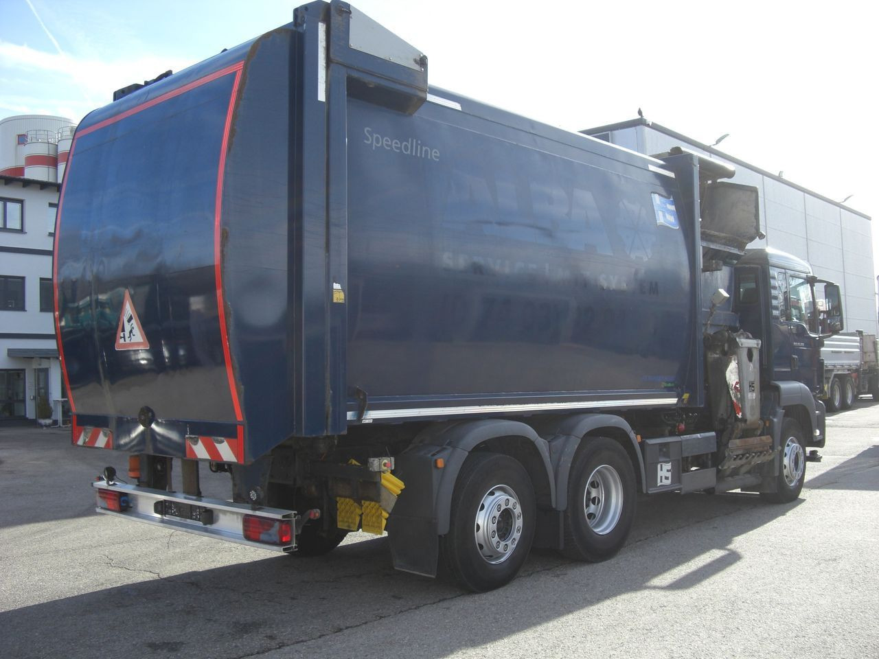 MAN 26360LL / Rechtsgesteuert MAN 26360LL / Rechtsgesteuert - Garbage truck: picture 3 MAN 26360LL / Rechtsgesteuert MAN 26360LL / Rechtsgesteuert - Garbage truck: picture 3