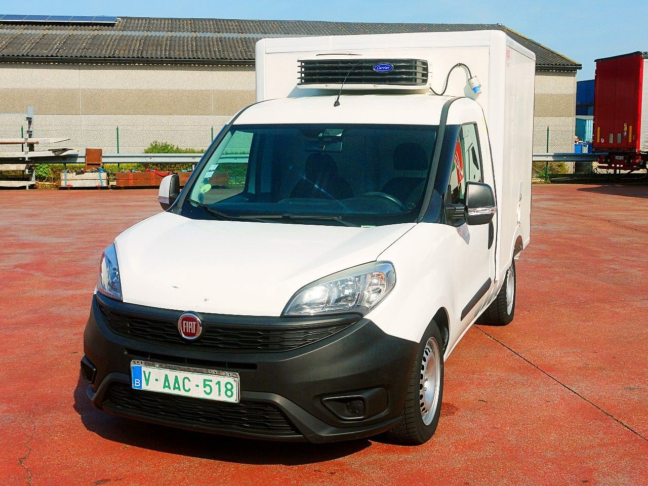 Fiat DOBLO 1.6 KUHLKOFFER CARRIER XARIOS -20c A/C - Refrigerated van: picture 5 Fiat DOBLO 1.6 KUHLKOFFER CARRIER XARIOS -20c A/C - Refrigerated van: picture 5