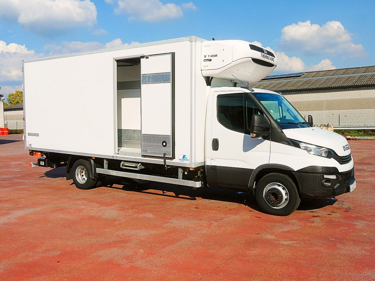 Iveco 72C21 70 65 DAILY THERMOKING T800 A/C LBW LUFT - Refrigerated van: picture 3 Iveco 72C21 70 65 DAILY THERMOKING T800 A/C LBW LUFT - Refrigerated van: picture 3