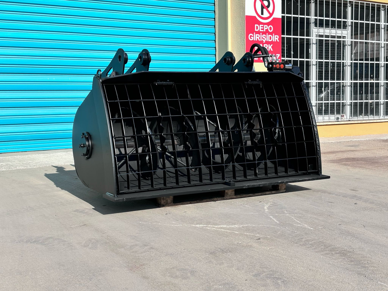 CONCRETE MIXING BUCKET - NG ATTACHMENTS - Loader bucket for Loader: picture 2 CONCRETE MIXING BUCKET - NG ATTACHMENTS - Loader bucket for Loader: picture 2