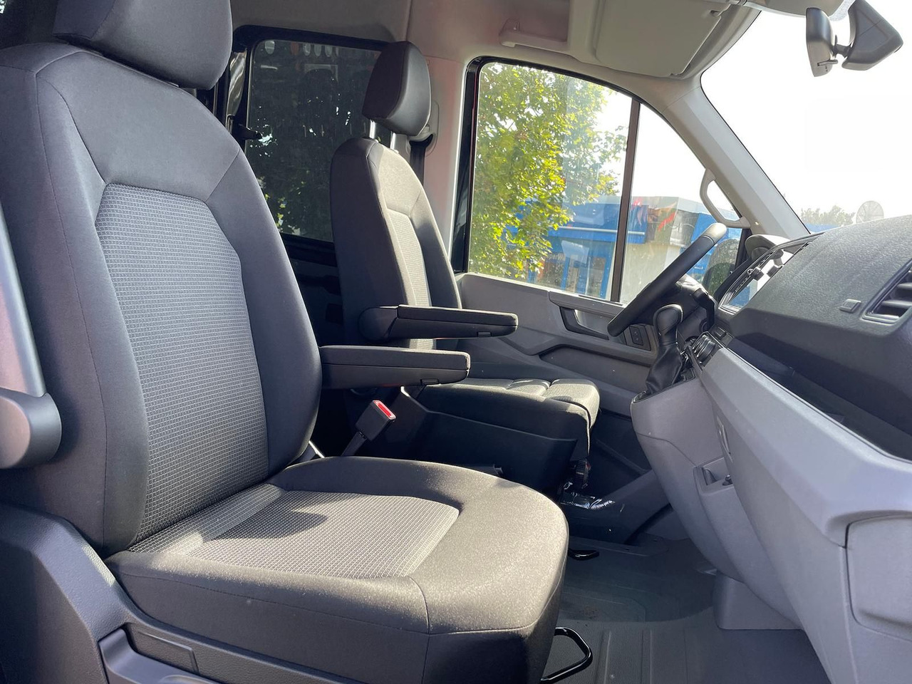 Car MAN TGE 3.160 Pritsche DOKA LR HECK AHK 3.5t ACC NAV: picture 12
