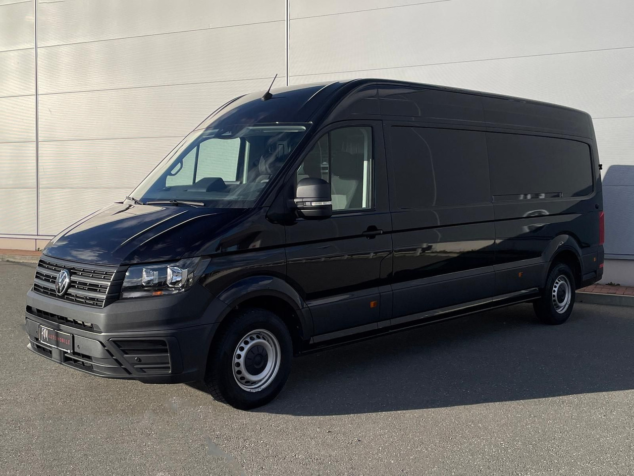 Volkswagen Crafter Kasten 35 L4H3 NAV SITZHZ AHK DAB KAMERA - Passenger van: picture 1 Volkswagen Crafter Kasten 35 L4H3 NAV SITZHZ AHK DAB KAMERA - Passenger van: picture 1