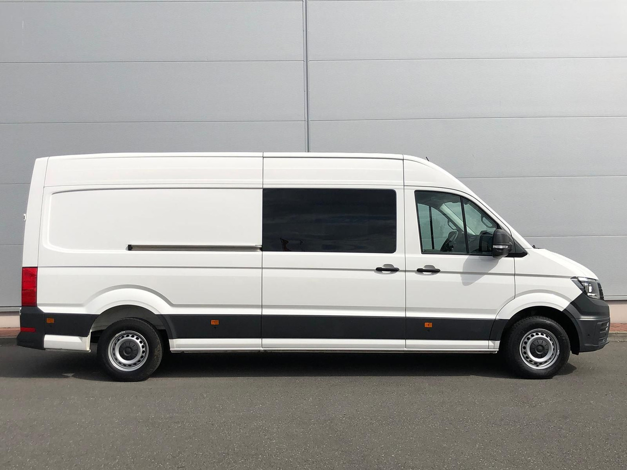 Volkswagen Crafter L4H3 MIXTO 35 TDI KAMERA KLIMA SITZHZ - Passenger van: picture 2 Volkswagen Crafter L4H3 MIXTO 35 TDI KAMERA KLIMA SITZHZ - Passenger van: picture 2