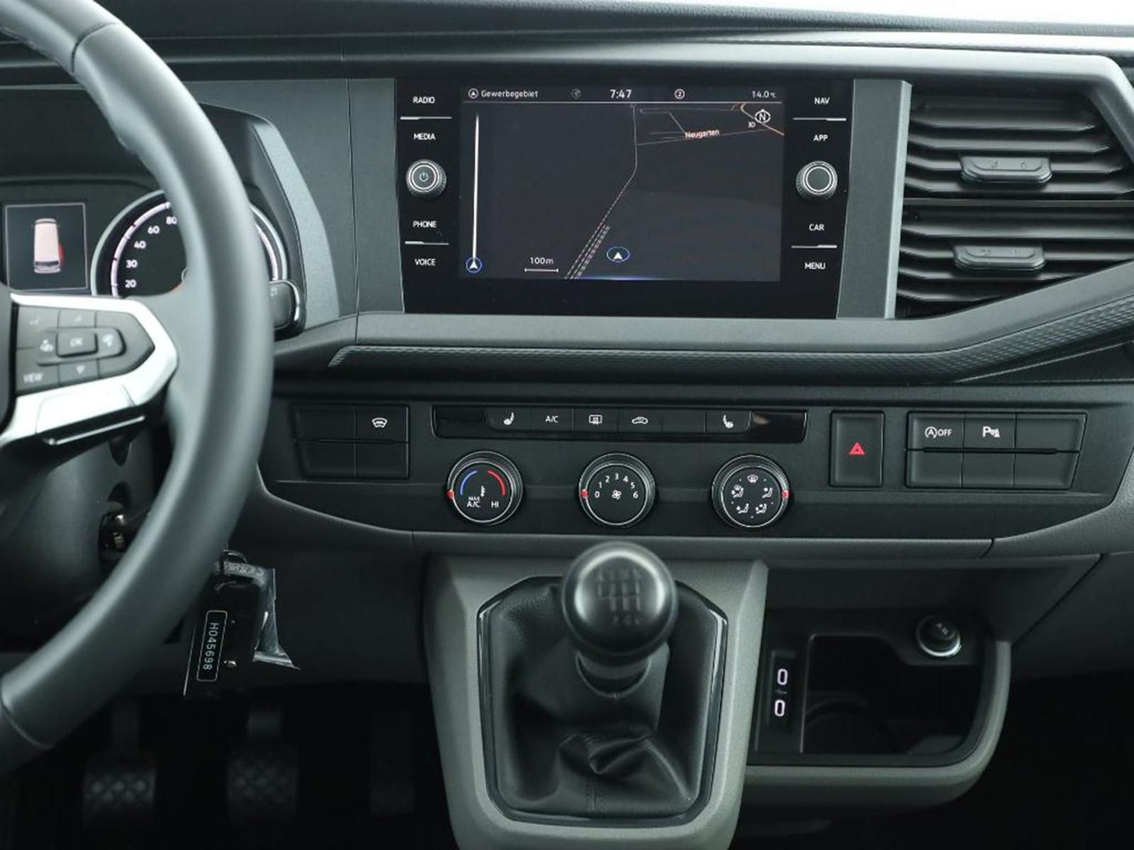 Volkswagen T6.1 Transporter Kombi KR LED STANDHZ ACC NAVI - Passenger van: picture 5 Volkswagen T6.1 Transporter Kombi KR LED STANDHZ ACC NAVI - Passenger van: picture 5