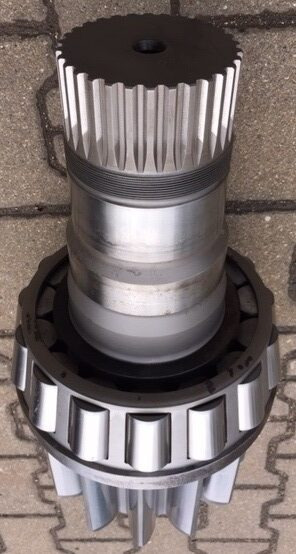 Liebherr Abtriebswelle ID-Nr.90011486. SAT375/279. P9150-1135, R9150-1133, R9150-1438, R9150-1592, R9150-1653, R9150-1857, R964C . #F04# - Drive shaft for Excavator: picture 4 Liebherr Abtriebswelle ID-Nr.90011486. SAT375/279. P9150-1135, R9150-1133, R9150-1438, R9150-1592, R9150-1653, R9150-1857, R964C . #F04# - Drive shaft for Excavator: picture 4