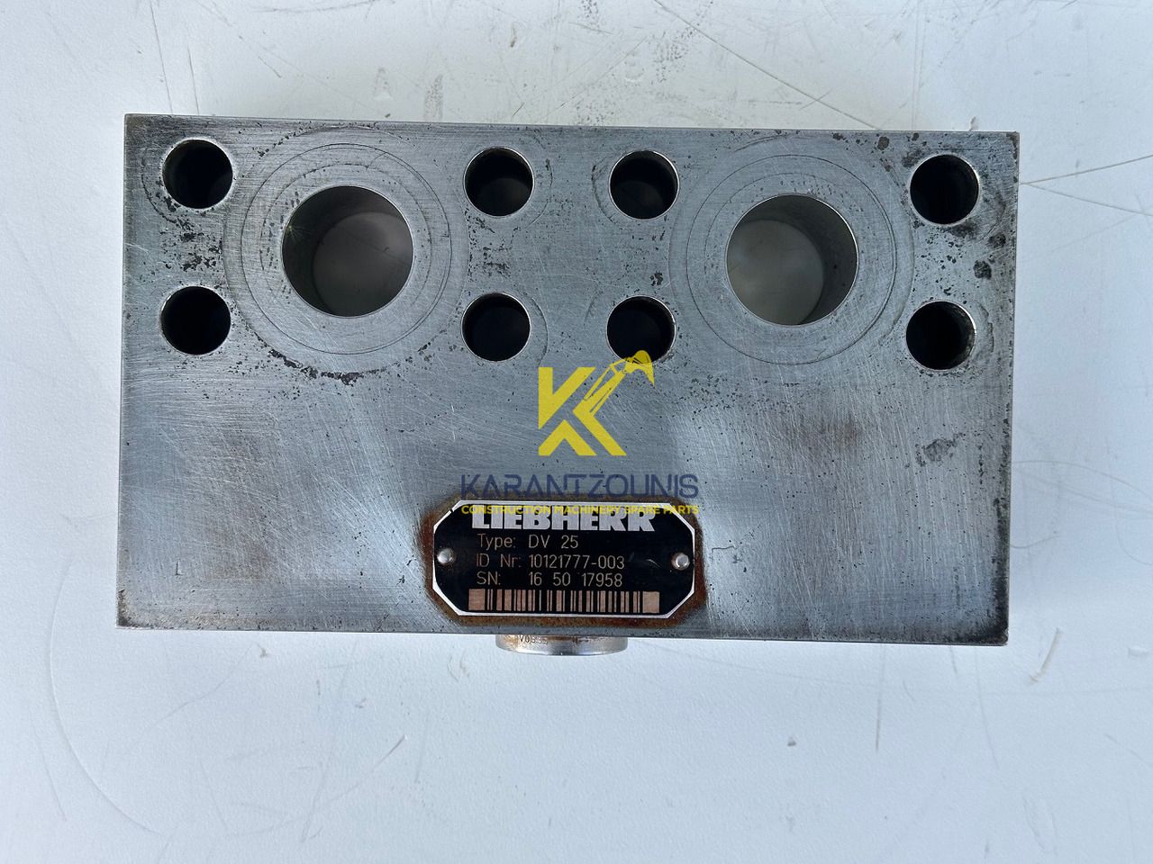 Liebherr Dämpfungsventil ID-Nr.10121777. P924 COMP, P926, R926, R916, R922, R924 COMP, R924, R926 COMP, R926, R930, R936, R946, R950 T, R960 T. #10121777.43199# - Swing motor for Construction machinery: picture 5 Liebherr Dämpfungsventil ID-Nr.10121777. P924 COMP, P926, R926, R916, R922, R924 COMP, R924, R926 COMP, R926, R930, R936, R946, R950 T, R960 T. #10121777.43199# - Swing motor for Construction machinery: picture 5