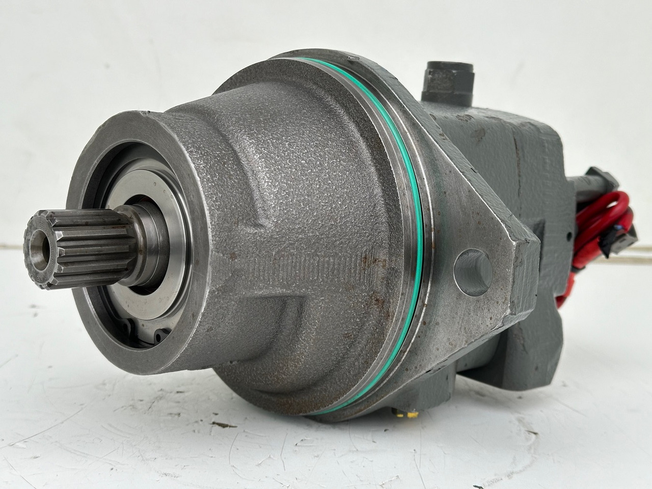 Liebherr Hydraulikeinbaumotor FMF045, ID-Nr.10132702. A924, LH30C, LH30M, LH35M, LH35MT, LH40C, LH40CP, LH40M, LH40MP, LH50CHR, LH50M, LH50MHR, LH50MT. #23.12.01058# - Hydraulic motor for Construction machinery: picture 3 Liebherr Hydraulikeinbaumotor FMF045, ID-Nr.10132702. A924, LH30C, LH30M, LH35M, LH35MT, LH40C, LH40CP, LH40M, LH40MP, LH50CHR, LH50M, LH50MHR, LH50MT. #23.12.01058# - Hydraulic motor for Construction machinery: picture 3