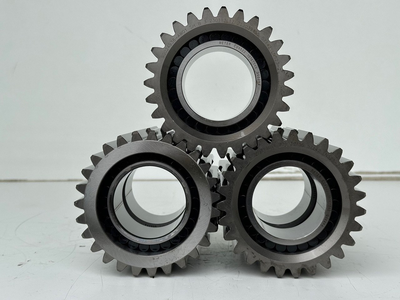 Liebherr Planetenrad ID-Nr.90024935. FAT400P112 - FAT400P130 - FAT400P139. R926, R928, R930, R934, R936, R938, R940, R944, R946, R950 T. #90024935.20.02# - Transmission for Construction machinery: picture 3 Liebherr Planetenrad ID-Nr.90024935. FAT400P112 - FAT400P130 - FAT400P139. R926, R928, R930, R934, R936, R938, R940, R944, R946, R950 T. #90024935.20.02# - Transmission for Construction machinery: picture 3