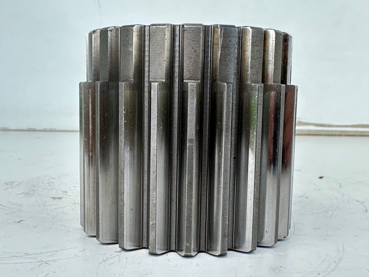 Liebherr Sonnenrad ID-Nr.9442837. FAT350 - FAT350P022 - FAT350P032 - FAT350P059 - FAT350P062 - FAT350P068 - FAT350P079. LH22, LOS103, ER912, LOS914, LOS924 COMP, R313, R317, R900, R902, R904, R912, - Final drive for Crawler excavator: picture 2 Liebherr Sonnenrad ID-Nr.9442837. FAT350 - FAT350P022 - FAT350P032 - FAT350P059 - FAT350P062 - FAT350P068 - FAT350P079. LH22, LOS103, ER912, LOS914, LOS924 COMP, R313, R317, R900, R902, R904, R912, - Final drive for Crawler excavator: picture 2