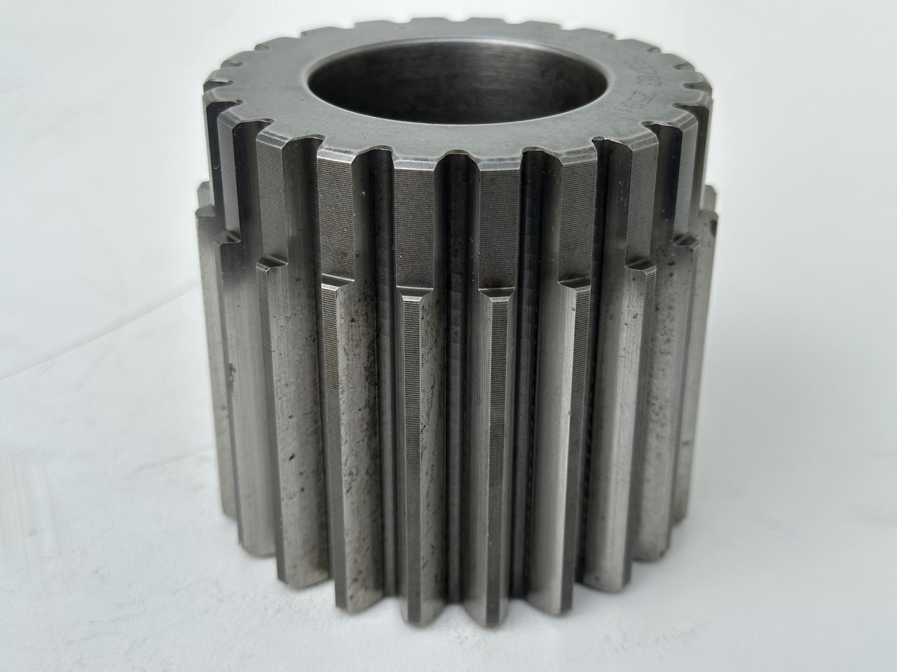 Liebherr Sonnenrad ID-Nr.9442837. FAT350 - FAT350P022 - FAT350P032 - FAT350P059 - FAT350P062 - FAT350P068 - FAT350P079. LH22, LOS103, ER912, LOS914, LOS924 COMP, R313, R317, R900, R902, R904, R912, - Final drive for Excavator: picture 1 Liebherr Sonnenrad ID-Nr.9442837. FAT350 - FAT350P022 - FAT350P032 - FAT350P059 - FAT350P062 - FAT350P068 - FAT350P079. LH22, LOS103, ER912, LOS914, LOS924 COMP, R313, R317, R900, R902, R904, R912, - Final drive for Excavator: picture 1