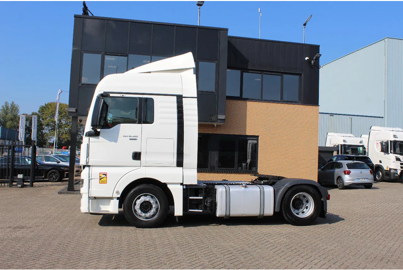 MAN TGX 18.460 * RETARDER * EURO6 * 4X2 * 2 BIG TANK * - Tractor unit: picture 2 MAN TGX 18.460 * RETARDER * EURO6 * 4X2 * 2 BIG TANK * - Tractor unit: picture 2