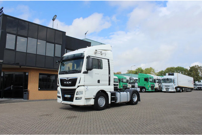MAN TGX 18.500 * RETARDER * 4X2 * EURO6 * CHASSI 2019 * - Tractor unit: picture 1 MAN TGX 18.500 * RETARDER * 4X2 * EURO6 * CHASSI 2019 * - Tractor unit: picture 1