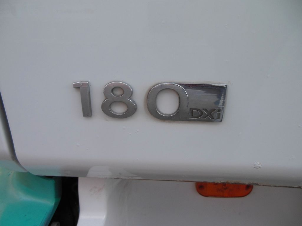 Renault MIDLUM DXI 180.08 Renault MIDLUM DXI 180.08 - Flatbed van: picture 5 Renault MIDLUM DXI 180.08 Renault MIDLUM DXI 180.08 - Flatbed van: picture 5