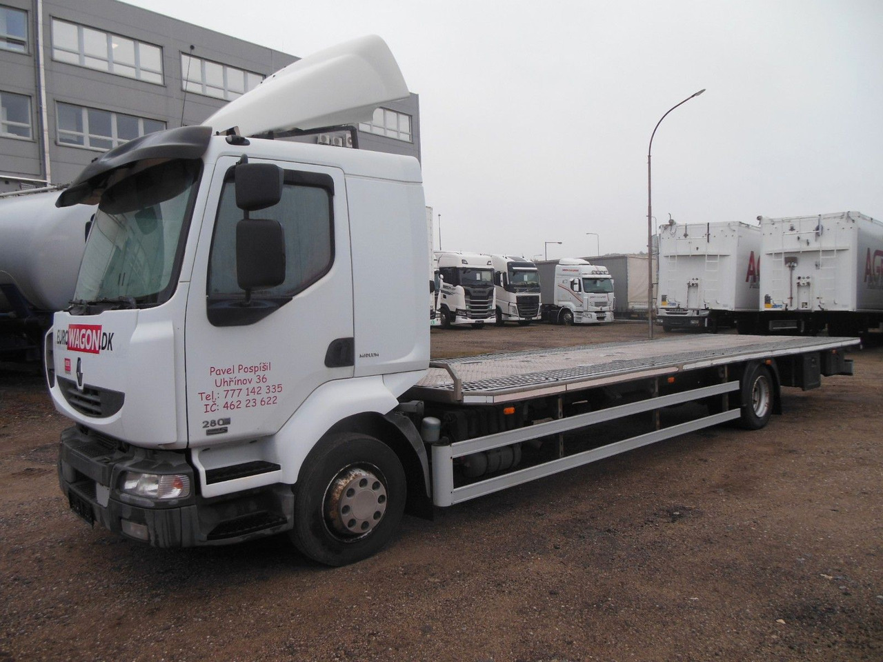 Renault Midlum 280.12 DXI, Plattform 8,5 m, Euro 5 - Dropside/ Flatbed truck: picture 1 Renault Midlum 280.12 DXI, Plattform 8,5 m, Euro 5 - Dropside/ Flatbed truck: picture 1
