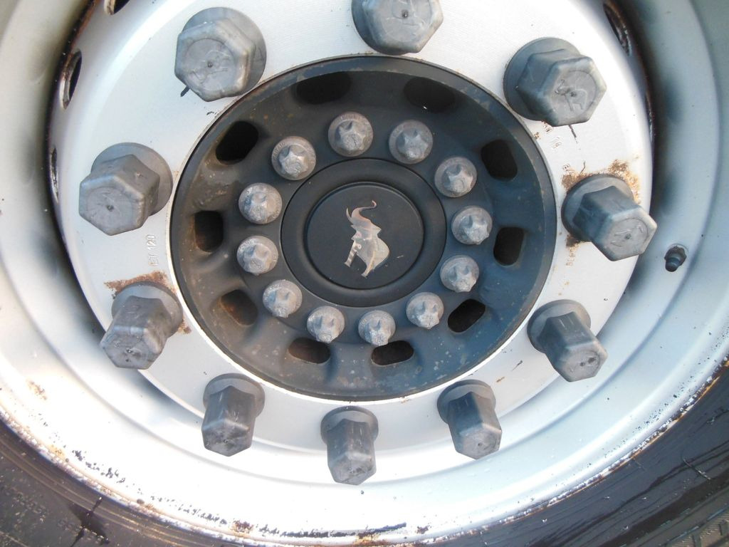 Schmitz Cargobull SCB, PALETTEN BOX, LIFT ACHSE Schmitz Cargobull SCB, PALETTEN BOX, LIFT ACHSE - Curtainsider semi-trailer: picture 5 Schmitz Cargobull SCB, PALETTEN BOX, LIFT ACHSE Schmitz Cargobull SCB, PALETTEN BOX, LIFT ACHSE - Curtainsider semi-trailer: picture 5