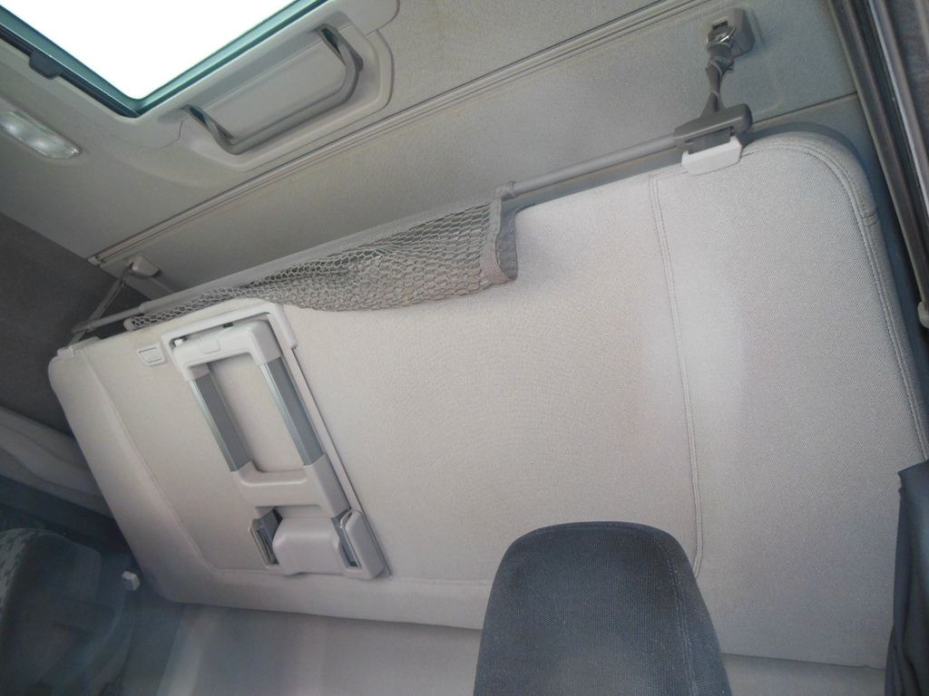 Tractor unit Scania R450 LOWDECK, RETARDER, STANDKLIMA, VOLL LUFT: picture 10