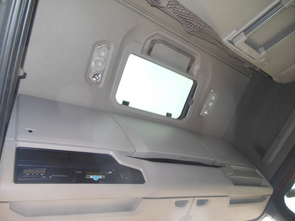 Tractor unit Scania R450 LOWDECK, RETARDER, STANDKLIMA, VOLL LUFT: picture 9