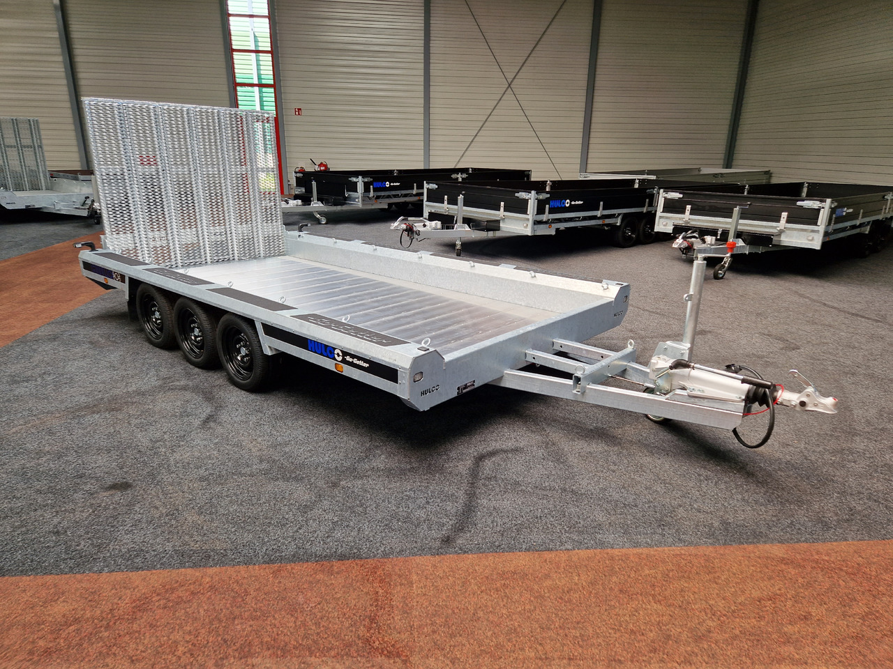 HULCO TERRAX-3 Go Getter Aluboden 394x180x27cm Heckrampe 150cm LED Tridem 3500kg - Plant trailer: picture 4 HULCO TERRAX-3 Go Getter Aluboden 394x180x27cm Heckrampe 150cm LED Tridem 3500kg - Plant trailer: picture 4