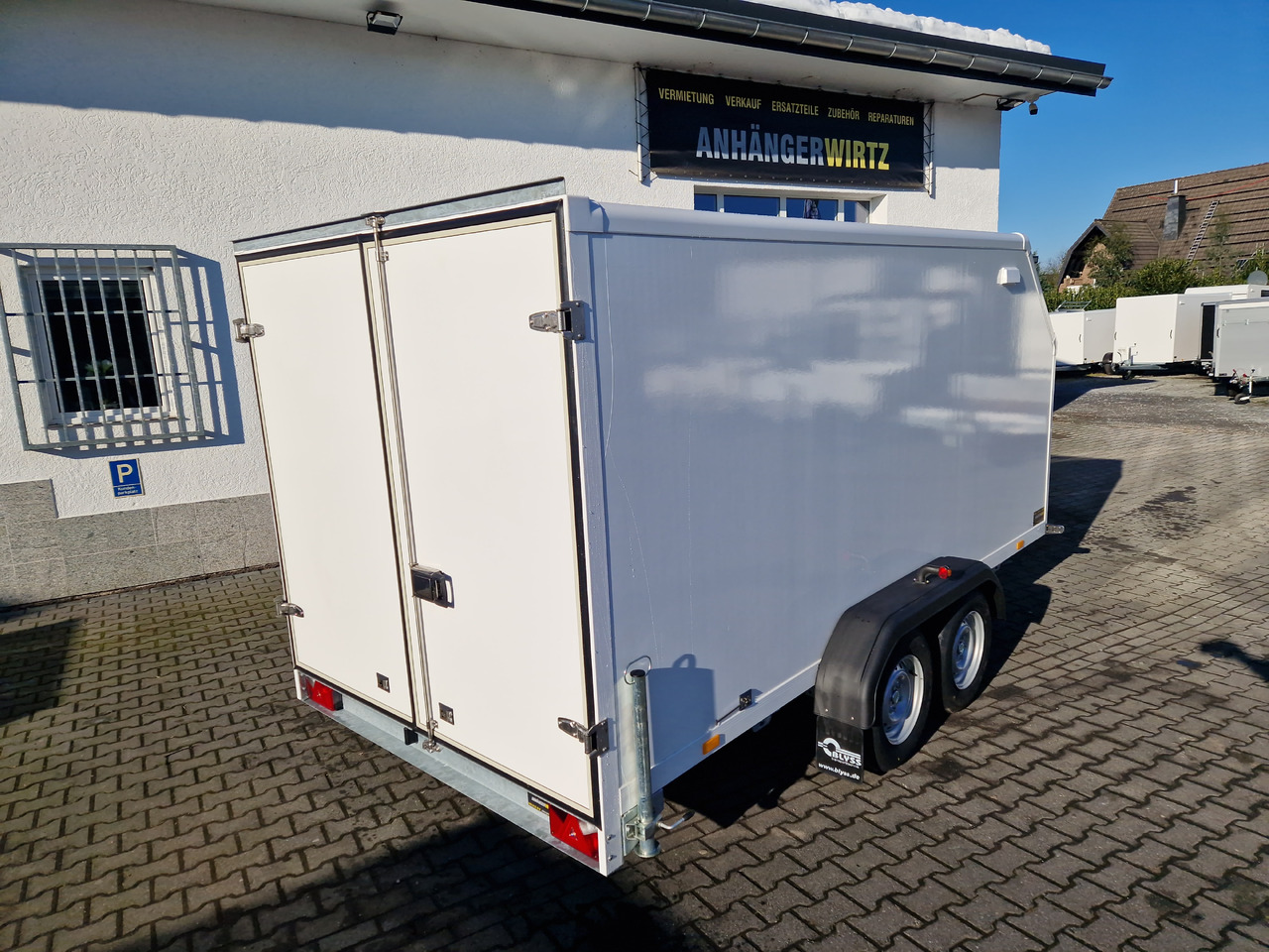 Closed box trailer Kargo FS2740/180HTL 405x200x180cm GFK Zurrsystem 100km/H (XL) 2700kg: picture 11