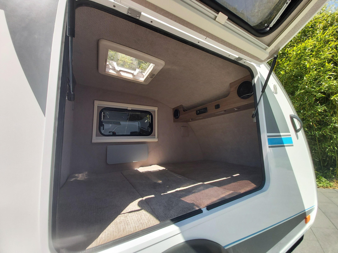 Caravan Mini Camper Mini Tommy TMC25 Basic V1 252x140x121cm Küche 100km/H 750kg ohne Bremse Winter Aktion: picture 8
